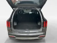 Kia Sorento 1.6 T-GDI Hybrid 2WD ExecutiveLine 5p. | Apple Carplay / Android Auto | Navigatiesysteem | Elektrisch Verstelbare Voorstoelen | Bestuurdersstoel met Geheugen | Elektrisch Schuif / Kanteldak | Elektrisch Bedienbare Achterklep | Stoelverwarming + Stoelkoeli