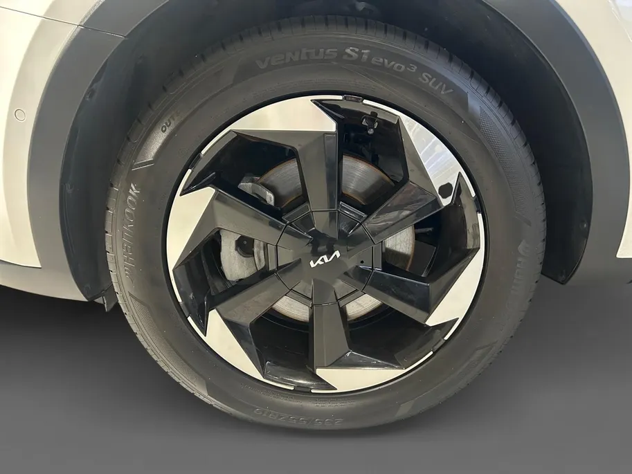 Kia Sorento 1.6 T-GDi Plug-in Hybrid 4WD ExecutiveLine 7p Apple Carplay / Android Auto | Navigatiesysteem | Elektrisch Verstelbare Voorstoelen | Bestuurdersstoel Met Geheugen | Stoelkoeling + Stoelverwarming | Stuurverwarming | Elektrisch Bedienbare Achterklep | Elek