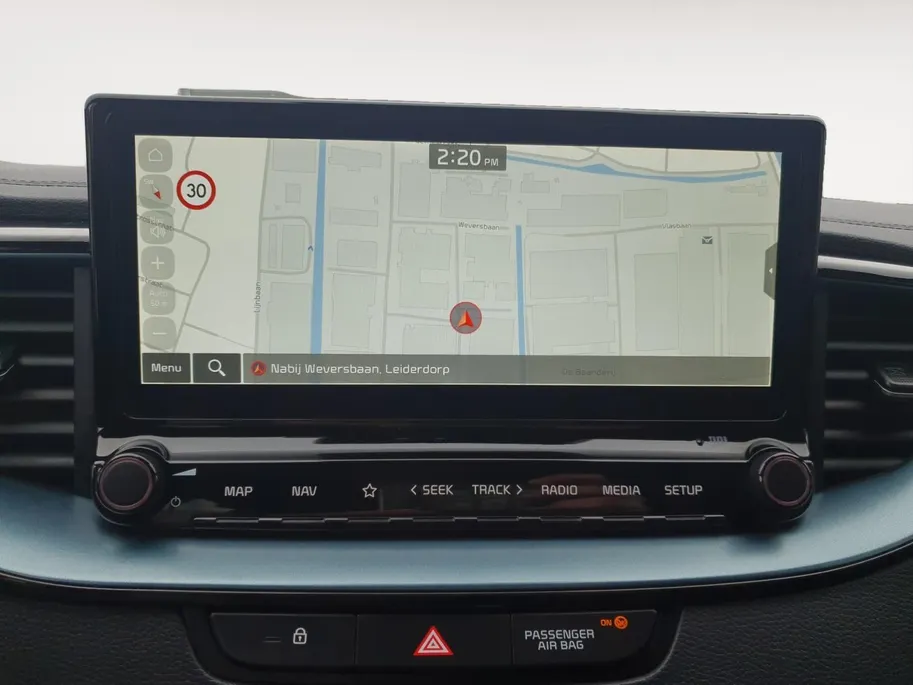 Kia Ceed Sportswagon 1.0T MHEV Design Edition | Stoel en stuurverwarming | Dodehoek detectie |  Navigate | Camera | Parkeersensoren voor en achter | Elektrische achterklep | JBL sound |
