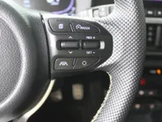 Kia Picanto 1.0 DPI GT-Line | Stuur-/stoelverwarming | Schuifdak | Camera | Dodehoek detectie | Telefoonlader | Clima | Navi | 16' LM | LED | Cruise |