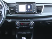 Kia Rio 1.0 TGDI ExecutiveLine | Trekhaak | Stuur-/stoelverwarming | Camera | Skai leer | 17' LM | Carplay | All seasons | Clima | Navi | Cruise |