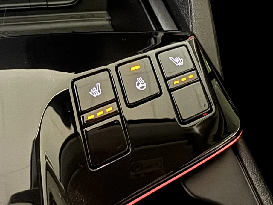 Kia Sportage 1.6 T 230pk Hybride DynamicPlusLine Panodak | Apple/Android | Ad