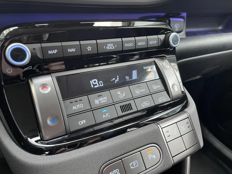 Hyundai Inster Evolve 49 kWh | Nieuw | Uit voorraad leverbaar | Zeer compleet | 360 km range | 360 graden camera | Hyundai Rotterdam - Noord |