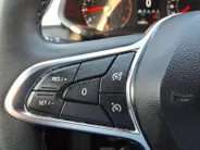 Renault Captur 1.0 TCe 100 Bi-Fuel Zen LPG |Andriod/Applecarplay | Airco | Trekhaak | 1 jaar Garantie | tanken voor € 1 per liter!