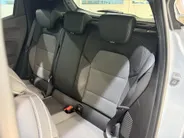 Renault Clio 145PK E-Tech Full Hybrid Techno Automaat | 1e eigenaar | Camera | Parkeersensoren | Climate Control | Apple CarPlay/Android Auto | Cruise Control | Lichtmetalen Velgen | Full LED | Digital Cockpit |