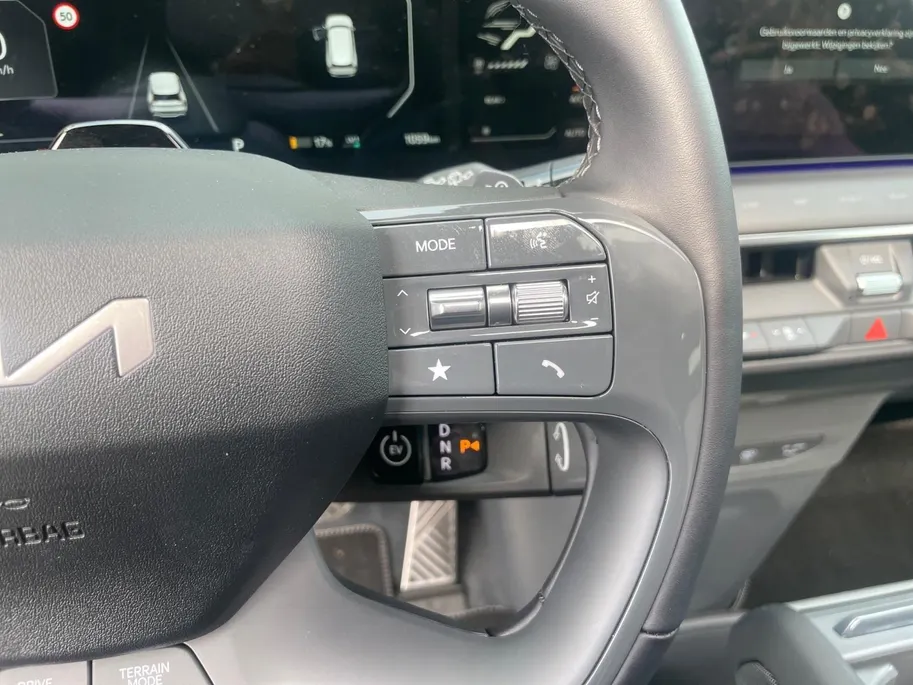 Kia EV9 GT-Line AWD 99.8 kWh | Climate Control | Cruise Control | 7-Zits | Stoelverwarming | Panoramadak | Memory Stoelen | Stoelventilatie |