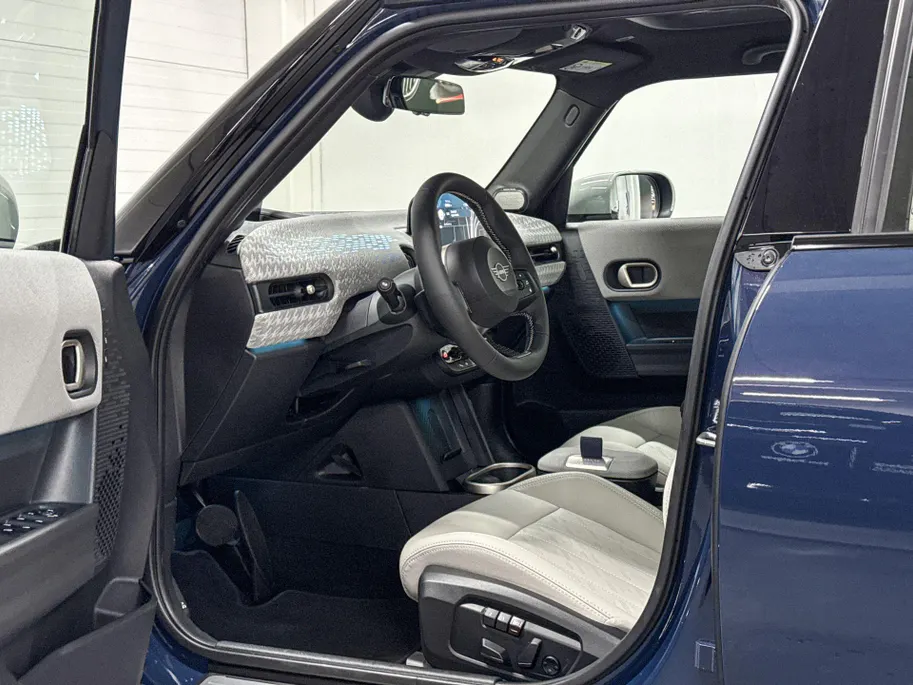 MINI Cooper 5-deurs Cooper S Favoured XL