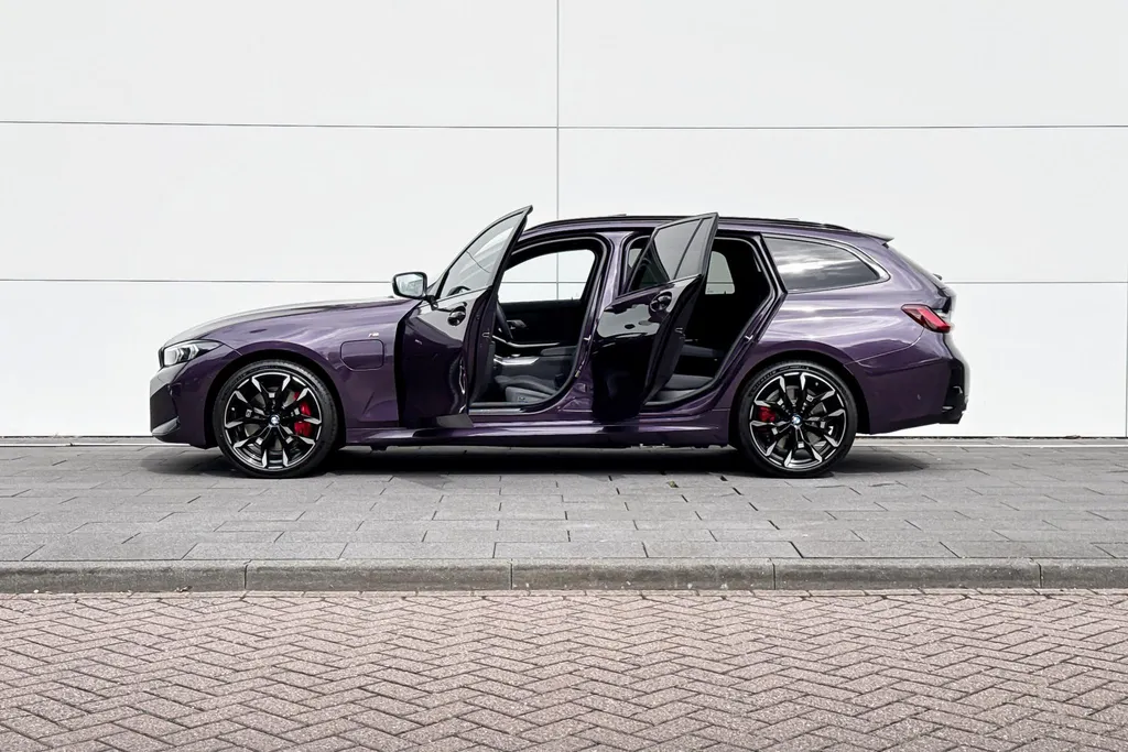 BMW 3 Serie Touring 330e