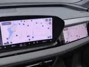 Audi Q6 e-tron S edition performance 100 kWh 306pk · Panoramadak · 360 Camera · Wegklapbare Trekhaak · Elek. Voorstoel · 21'' Inch · Garantie t/m 11-05-2031 of 100.000km