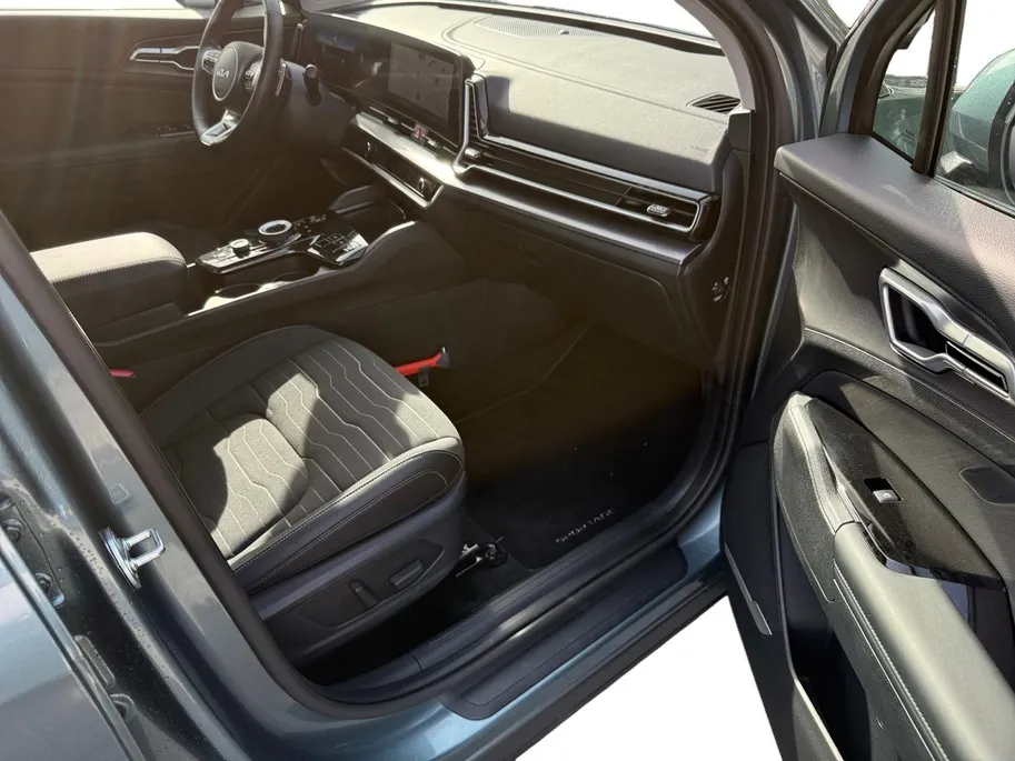 Kia Sportage 1.6 T-GDi Hybrid DynamicPlusLine | Navi | Clima | Adaptive Cruise | Camera | Panorama-/Schuifdak | Stoel-/Stuurverwarming | 18'' LM Velgen | Apple Carplay & Android Auto