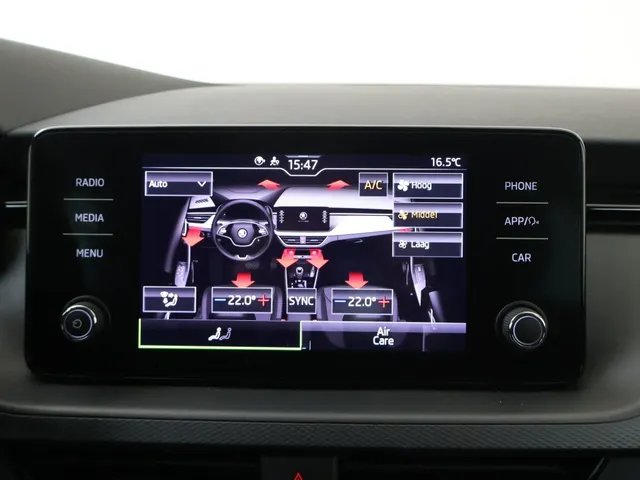 Škoda Kamiq 1.0 TSI Ambition 110pk DSG | Stoelverwarming