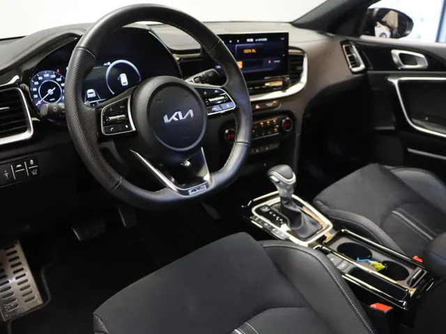 Kia Ceed Sportswagon 1.5 T-GDi GT-PlusLine