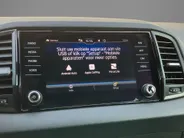 Škoda Karoq 1.5TSI/150PK ACT Sportline Business · Trekhaak · Camera · Stoelverwarming · Apple/Android Car Play · Navigatie ·