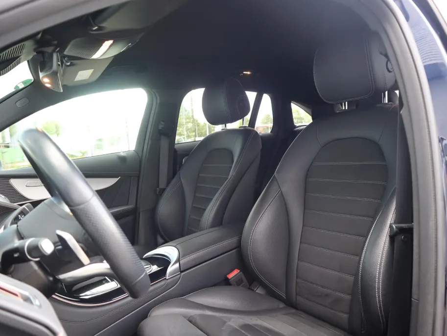 Mercedes-Benz EQC 400 4MATIC Business Solution AMG 80 kWh l Trekhaak l Keyless l Stoelverwarming