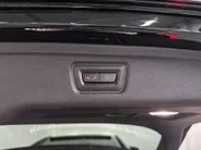 BMW 3 Serie Touring 330e Touring