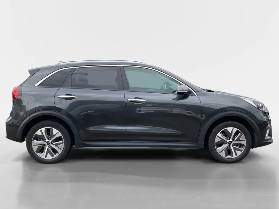 Kia e-Niro Edition 64 kWh | Navigatie | Climate control | Parkeer camera | Stoel + Stuurverwarming
