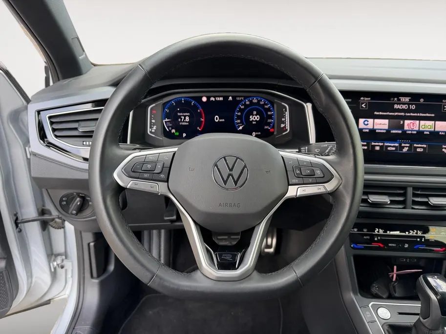 Volkswagen Taigo 1.0 TSI R-Line Edition | Virtual Cockpit | Parkeersensoren | Apple/Android Carplay | AUTOMAAT | Climate Control |