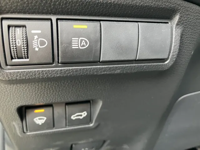 Toyota Corolla Cross 2.0 HP Hybride | Stoel/Stuurverw | Trekhaak | Elek Achterklep