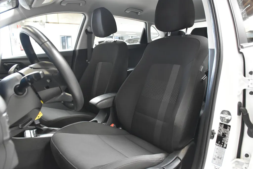 Hyundai i20 1.0 T-GDI DCT AUT Comfort Smart | Navigatie | Camera