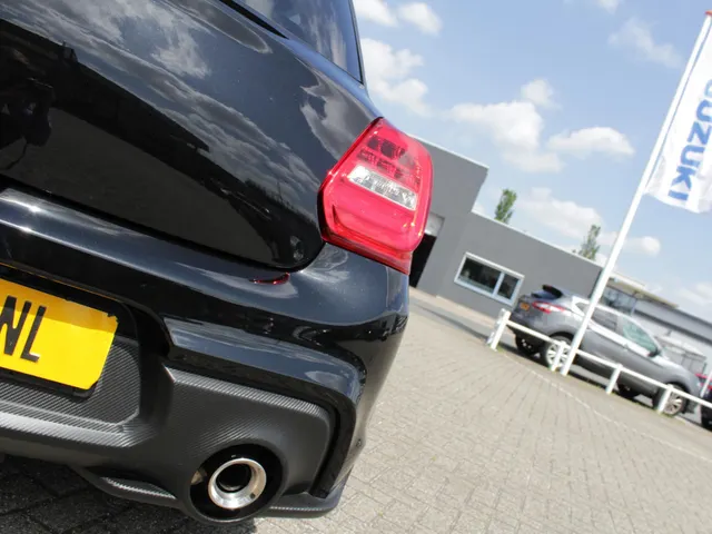 Suzuki Swift 1.4 Sport | Navi | Cruise | Clima | Lm-Velgen