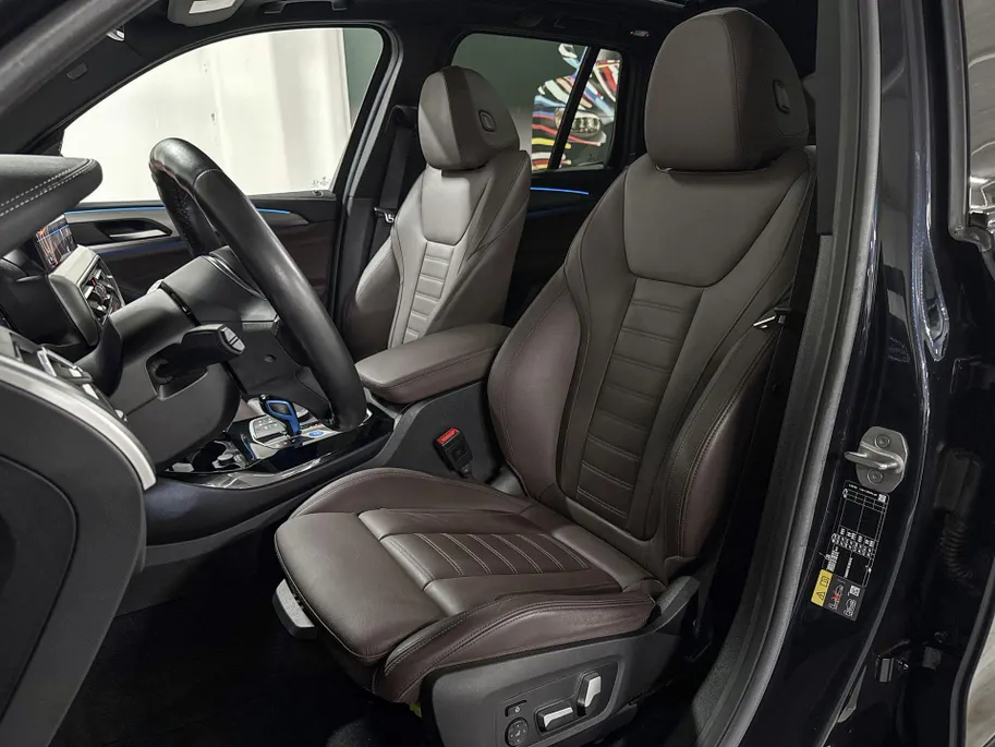 BMW iX3 High Executive