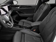 Volkswagen Tiguan 1.5eHybrid 150kW/204PK R-Line Black Style · Leder · Trekhaak · Panoramadak · 360°Camera · Garantie t/m 28-10-2030 of 100000km.
