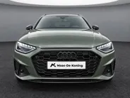 Audi A4 Avant 35 TFSI 150pk S edition Competition · Trekhaak · Camera ·  Stoelverwarming · Drive select · Leder/Stof · Garantie t/m 23-07-2028 of 100000km.