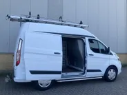 Ford Transit Custom 300 2.0 TDCI 130 pk L1H2 Trend Store Van Laadruimte inrichting - Imperiaal met dakladder - Opstaptrede achterbumper -Comfort laadschot