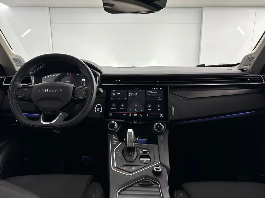 Lynk & Co 01 1.5 PHEV | 262 PK | Panoramadak | Navigatie