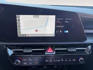 Kia Niro 1.6 GDi Hybrid DynamicPlusLine | Trekhaak | Schuifdak | Stoel en stuurverwarming | Dodehoekdetectie | Camera | verbruik 1 op 20!
