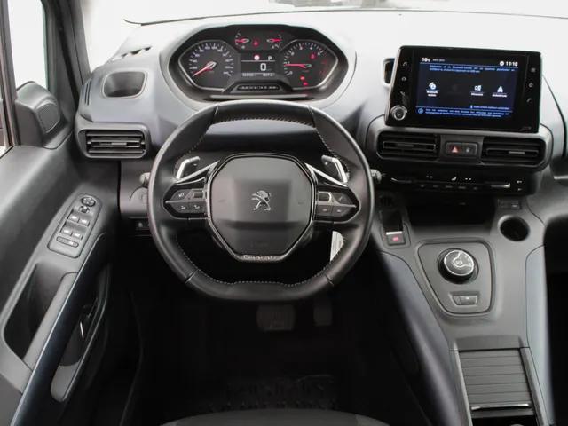 Peugeot Rifter Long 1.2 Puretech Long Allure Automaat | Carplay / Android Auto | Clima | Park sens