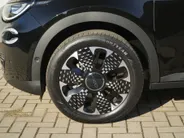 Fiat 600e La Prima 54 kWh | Leder | Navi | Camera | Carplay | 18'
