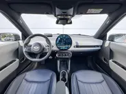 MINI Cooper 3-deurs Electric Cooper E Favoured L 40.7 kWh