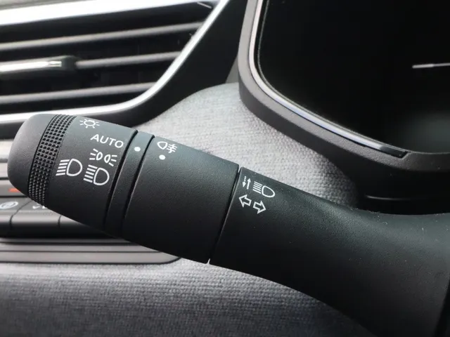 Mitsubishi Colt 1.6 HEV Intense