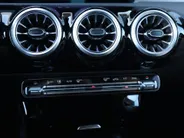 Mercedes-Benz CLA Shooting Brake 180 Star Edition Luxury Line