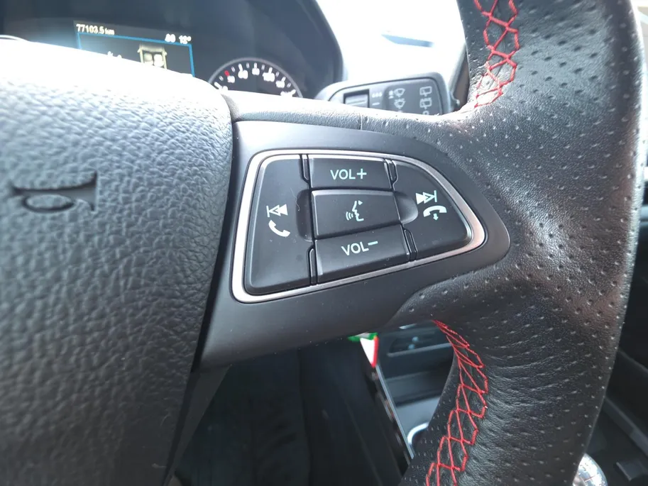 Ford EcoSport 1.0 EcoBoost ST-Line | Two-Tone | Winter Pack | Climate Control | Parkeersensoren | Apple CarPlay / Android Auto |