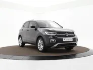 Volkswagen T-Cross 1.0 TSI 110pk DSG Style · Apple/Android Car Play · Camera · Stoelverwarming · Virtual Cockpit · P-Sensoren · 17'' Inch ·