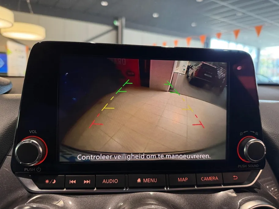 Nissan Juke 1.0 DIG-T N-Connecta *Navi+Camera*Climate*Cruise*Parkeersensoren*Hoge Instap!