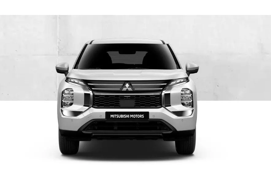 Mitsubishi Outlander 2.4 PHEV Intense € 5.000 euro korting eigen voorraad| 8 jaar garantie| Snel leverbaar | Totaalprijs op is op.