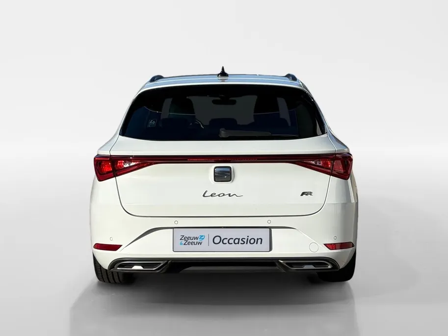 SEAT Leon Sportstourer 150PK 1.5 TSI FR Business Intense | Navigatie | Cruise Control Adaptief | Climate Control | Apple Carplay/Android Auto | Camera | Parkeersensoren | Lichtmetalen Velgen | Licht & Regen Sensor |