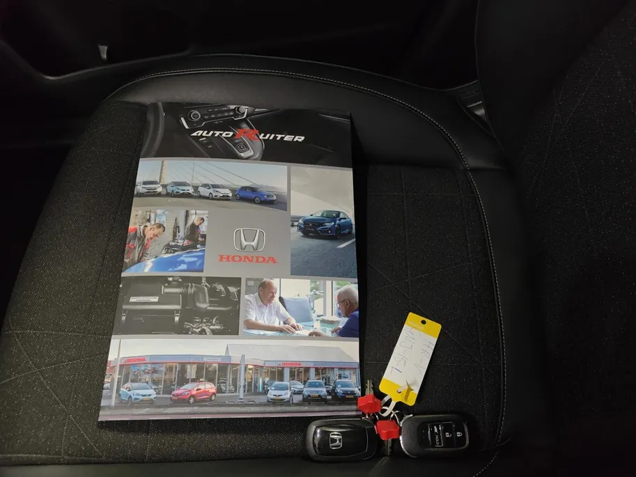 Honda HR-V 1.5 e:HEV Advance AUTOMAAT NAVI AIRCO ADAPTIEVE CRUISE CONTROLE LM VELGEN HOGE INSTAP ZEER MOOIE AUTO DEALER ONDERHOUDEN