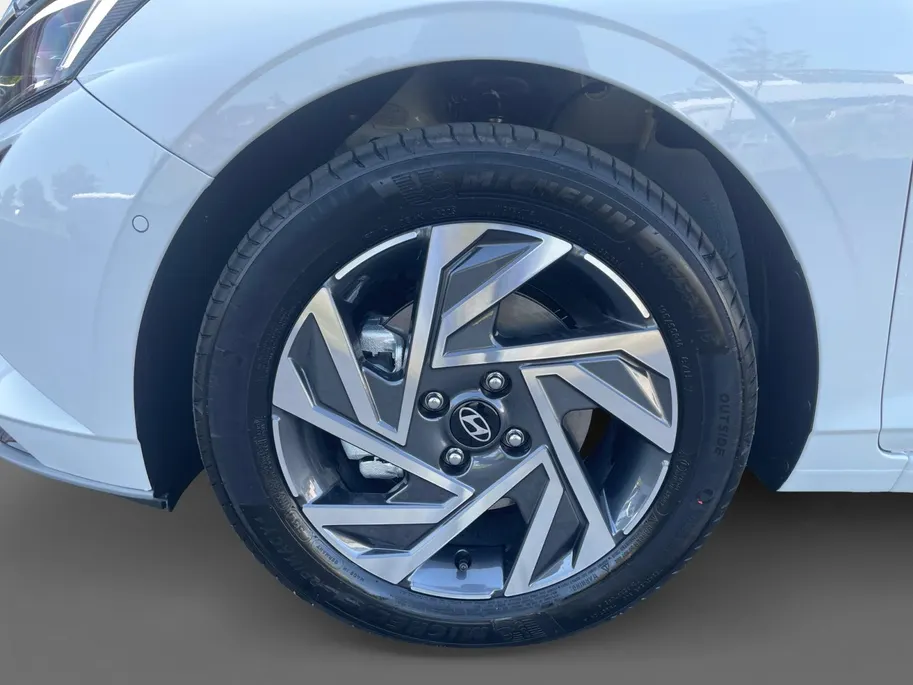 Hyundai i20 1.0 T-GDI Premium | Z&Z Topdeal! | Van € 35.695, nu voor € 31.695 |