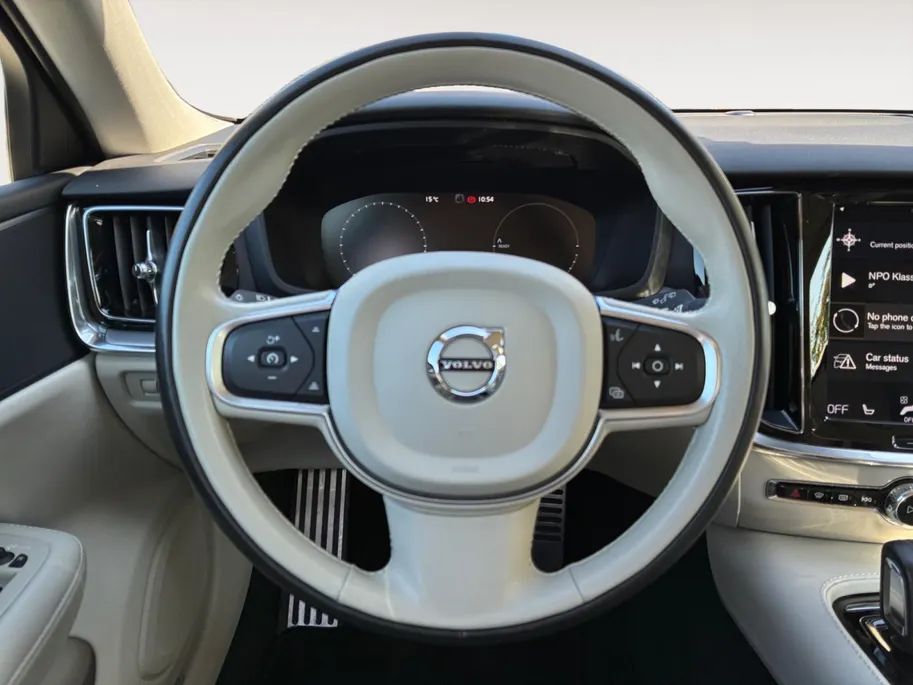 Volvo V60 2.0 T6 Twin Engine AWD R-Design