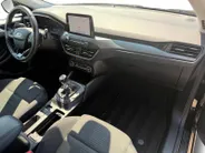 Ford Focus 1.0 EcoBoost Active Business | Parkeersensoren voor en achter | Navigatie | 17' lichtmetalen velgen | Apple carplay & Android auto | Keyless entry | Bovag garantie |