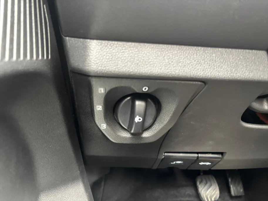 Dacia Spring Extreme 65 26.8 kWh AUTOMAAT NAVI AIRCO CAMERA APPLE CARPLAY ANDROID AUTO PAS 1600KM ZEER MOOIE AUTO GELIJK LEVERBAAR