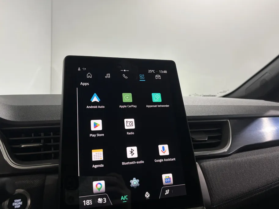 Renault Captur 160PK E-Tech Full Hybrid Esprit Alpine Automaat | DEMO | Sidebars | Adaptive Cruise Control | Camera | Digital Cockpit | Apple CarPlay/Android Auto | Climate Control | Parkeersensoren | Lichtmetalen Velgen |