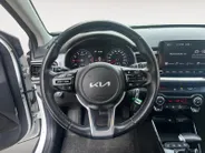 Kia Stonic 1.0i Turbo DynamicLine Automaat |  Two-tone lak | Apple Carplay / Android Auto | Airco |  Elektrische ramen | Camera | Parkeersensoren | Lichtmetalen velgen |