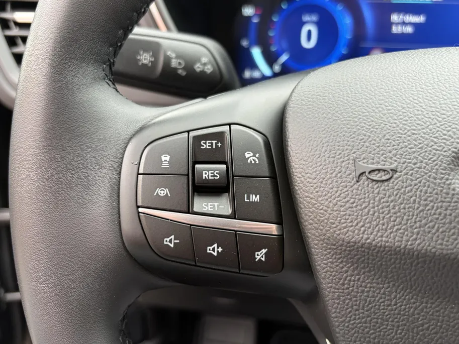 Ford Kuga 2.5 PHEV 225 pk Titanium X BLISS - B&O Audio - Halflederen bekleding - Winter Pack - Elektrische achterklep