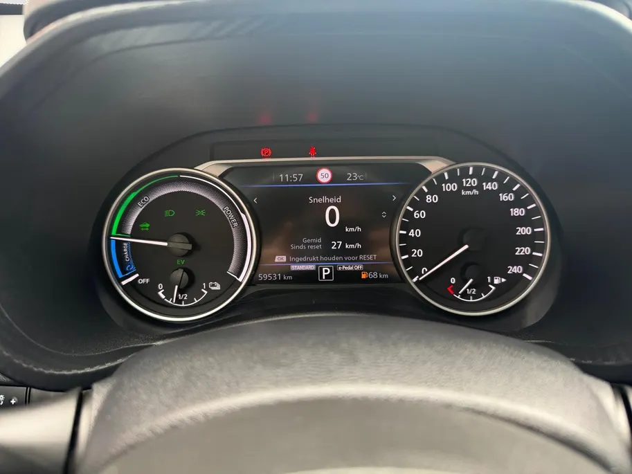 Nissan Juke 1.6 Hybrid N-Connecta | Achteruitrijcamera | Navigatie | Parkeersensoren voor & achter | Climate control |