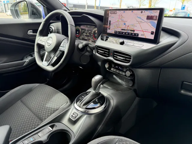 Nissan Juke Hybrid 143pk N-Design | NIEUW | € 4.000 korting | Cold Pack | Technology Pack | App Connect | 360-Camera | Blind Spot | Keyless